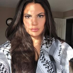 Meet your Posher, Nour